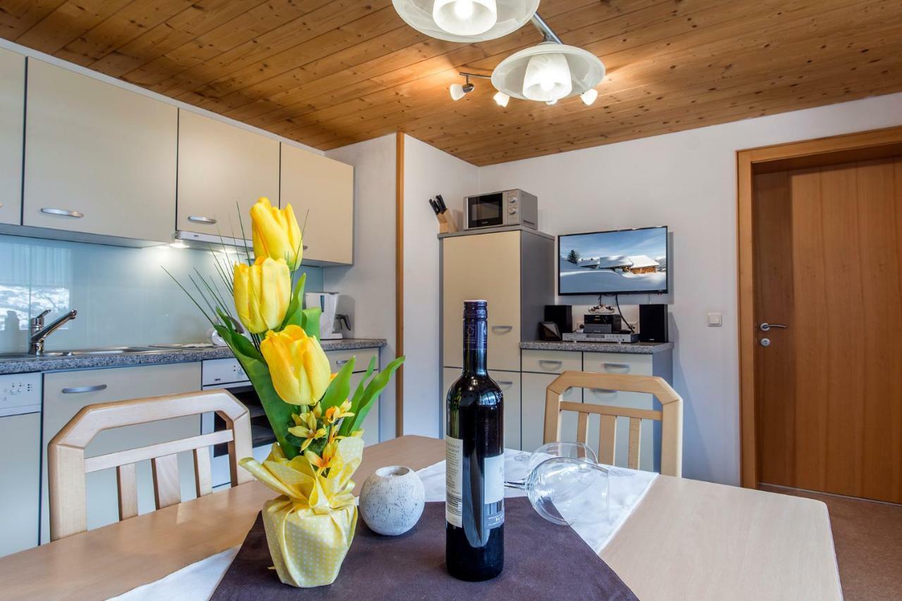 Haus Ambiatscha Appartement Sankt Gallenkirch Buitenkant foto