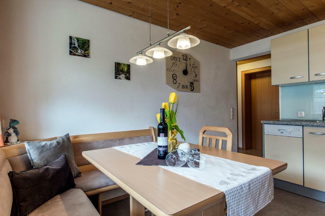 Haus Ambiatscha Appartement Sankt Gallenkirch Buitenkant foto