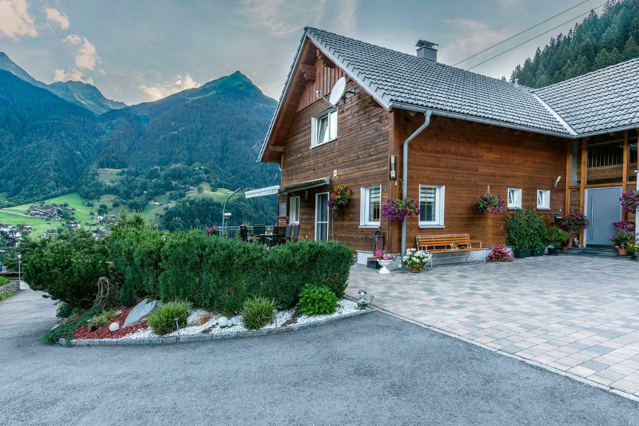 Haus Ambiatscha Appartement Sankt Gallenkirch Buitenkant foto